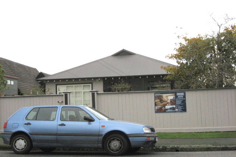 Photo of property in 86 Abberley Crescent, St Albans, Christchurch, 8014