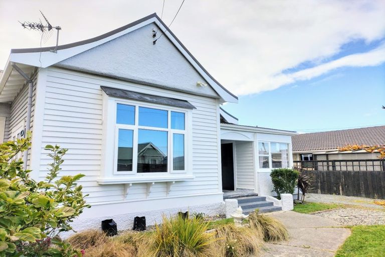 Photo of property in 93 Queens Drive, Saint Kilda, Dunedin, 9012