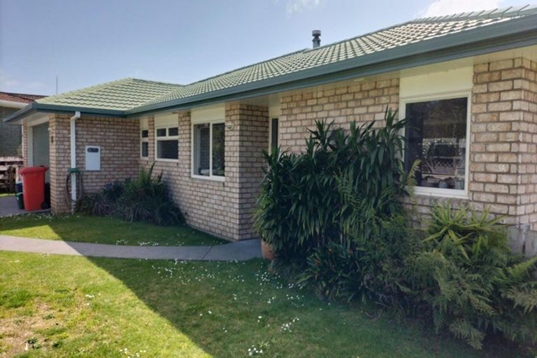 Photo of property in 19c Polley Crescent, Katikati, 3129