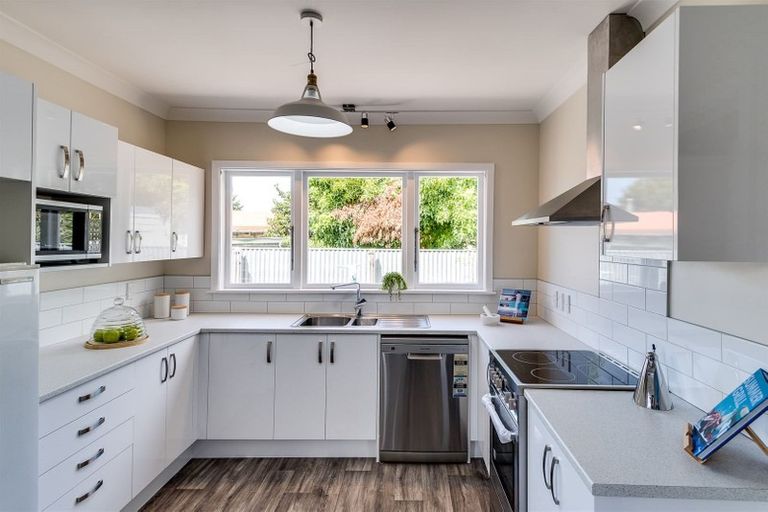 Photo of property in 702c Park Road South, Akina, Hastings, 4122