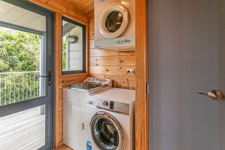 Photo of property in 2 Emmerdale Drive, Hahei, Whitianga, 3591