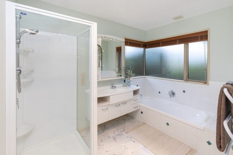 Photo of property in 1 Becmead Drive, Harewood, Christchurch, 8051