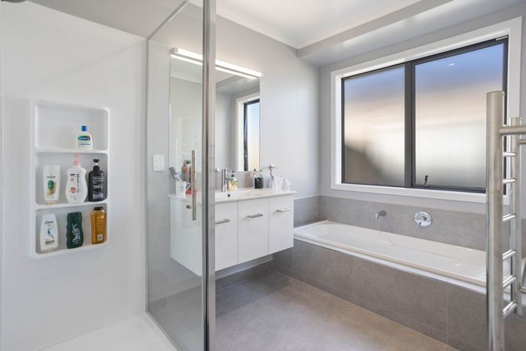 Photo of property in 10 Puna Rise, Wharewaka, Taupo, 3330