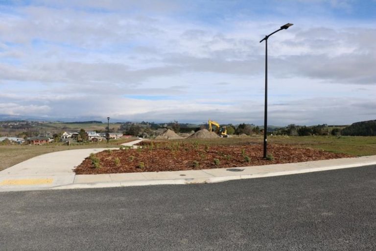 Photo of property in 13 Cypress Lane, Balclutha, 9230