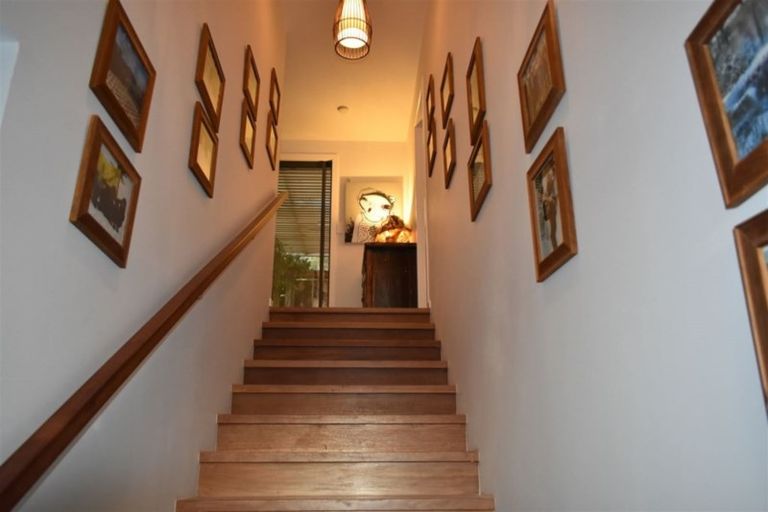 Photo of property in 4 Lichen Grove, Russell, 0272