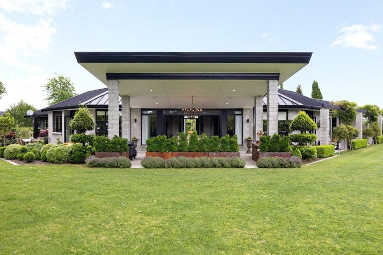 Photo of property in 266 Woodside Road, Matangi, Hamilton, 3284