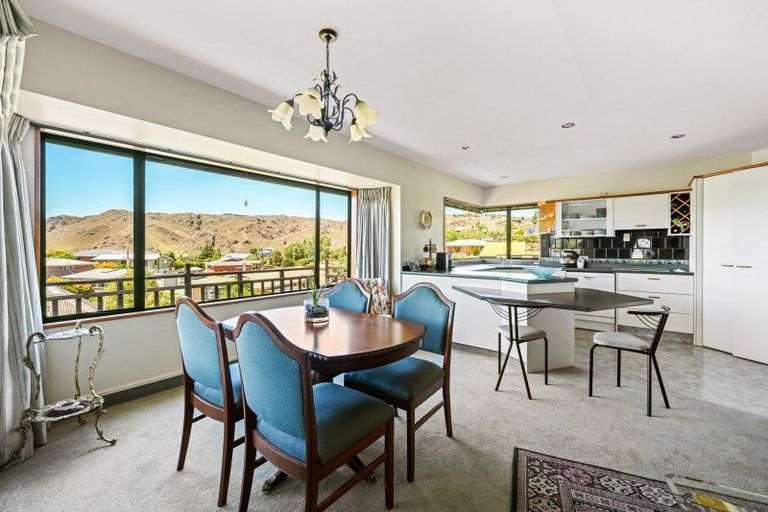 Photo of property in 6 Athenry Road, Bridge Hill, Alexandra, 9320