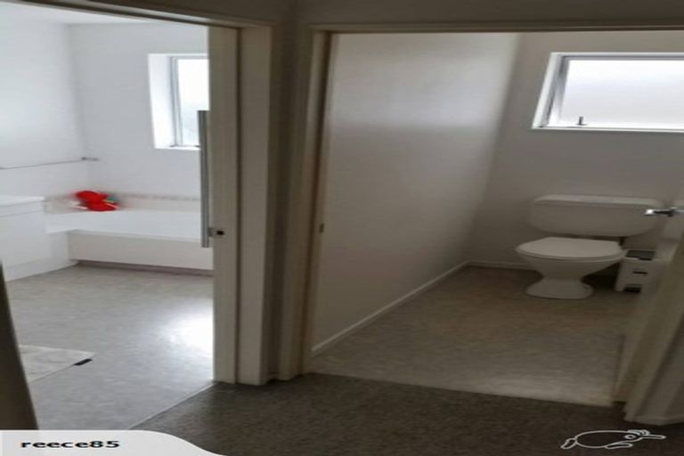 Photo of property in 1/46 Dorset Avenue, Westown, New Plymouth, 4310