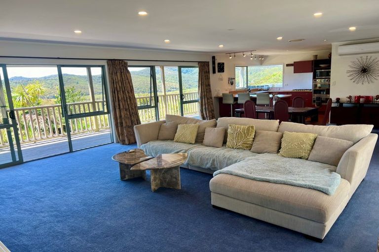 Photo of property in 1 Waterview Place, Haruru, 0204