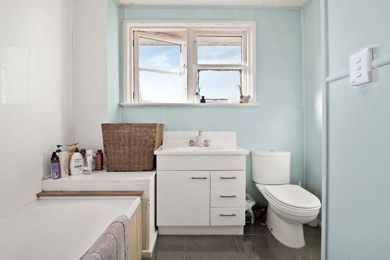 Photo of property in 85 Columba Avenue, Calton Hill, Dunedin, 9012