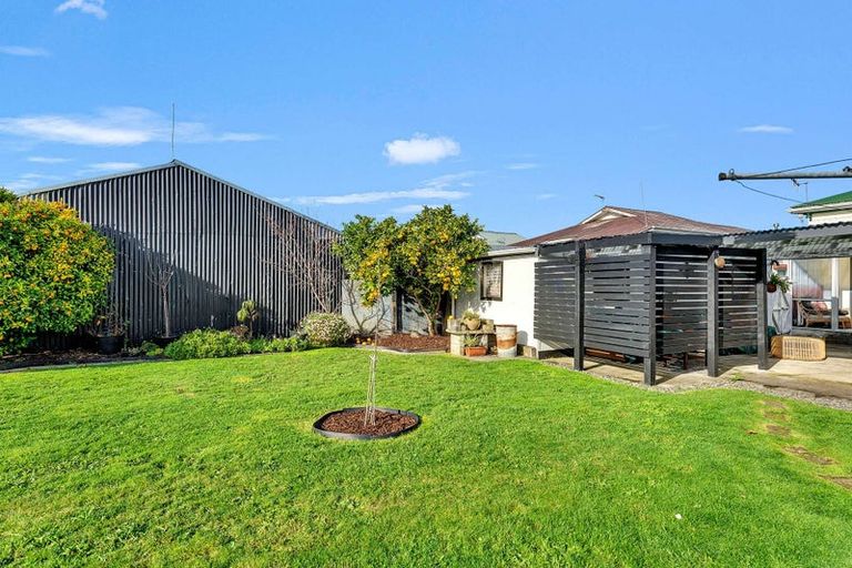Photo of property in 16 Gloucester Street, Whanganui, 4500