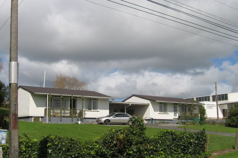 Photo of property in 42 View Street, Maungaturoto, 0520