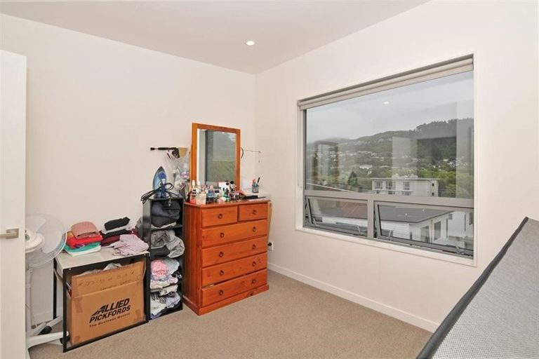 Photo of property in 4/7 Handyside Street, Tawa, Wellington, 5028
