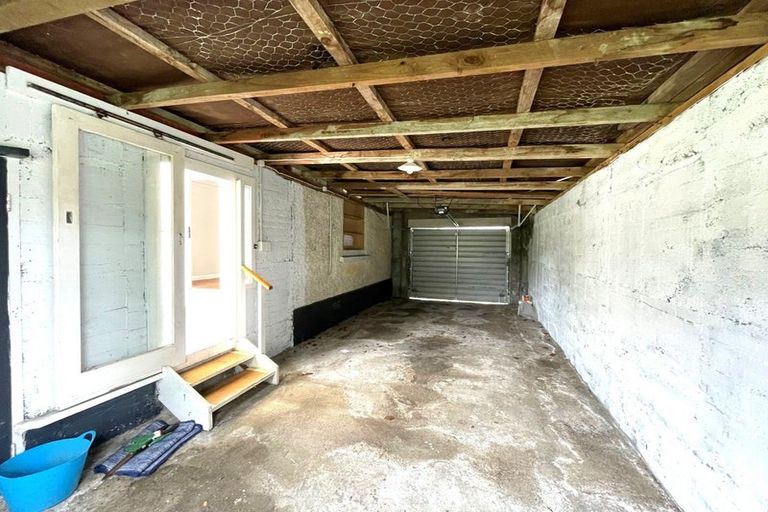 Photo of property in 57 Fitzroy Road, Fitzroy, New Plymouth, 4312