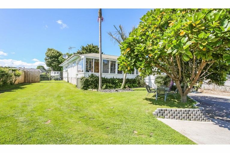 Photo of property in 48 Clark Road, Pahurehure, Papakura, 2113