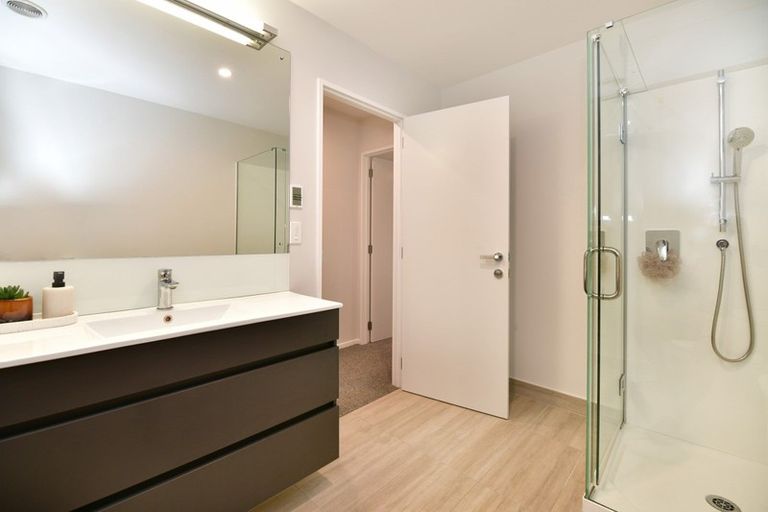 Photo of property in 3b Melia Place, Stanmore Bay, Whangaparaoa, 0932