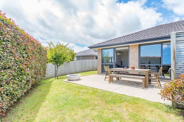 Photo of property in 26 Tokerau Crescent, Pukekohe, 2120