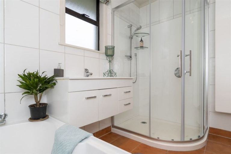 Photo of property in 1 Tamahika Street, Hairini, Tauranga, 3112