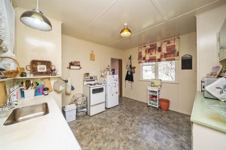 Photo of property in 53 Kapuni Street, Manaia, 4612