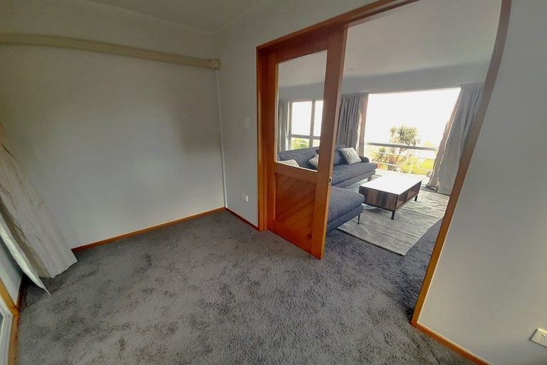 Photo of property in 32 Avalon Crescent, Fernhill, Queenstown, 9300