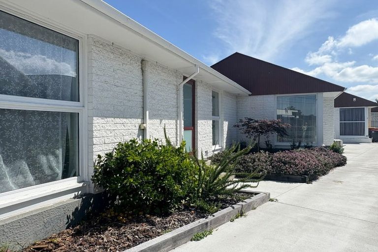 Photo of property in 1/89 Hills Road, Edgeware, Christchurch, 8013