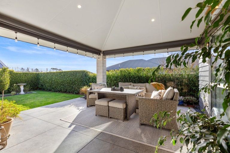 Photo of property in 97 Puhirake Crescent, Pyes Pa, Tauranga, 3112