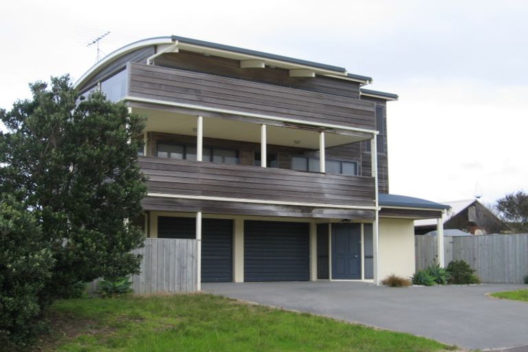 Photo of property in 16 Excelsior Way, Omaha, 0986