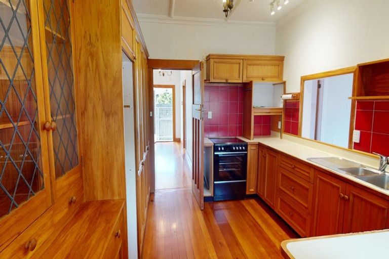 Photo of property in 61 Marne Street, Hokowhitu, Palmerston North, 4410