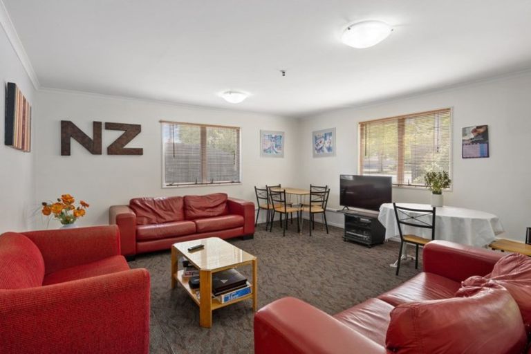 Photo of property in 23 Creyke Road, Ilam, Christchurch, 8041