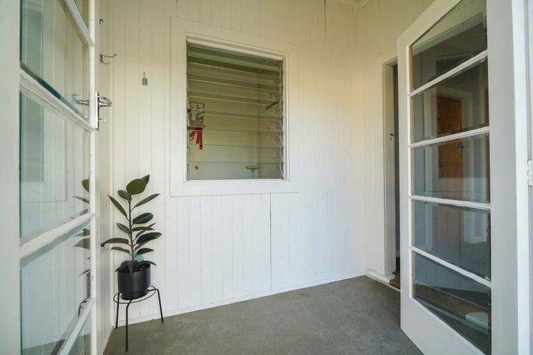 Photo of property in 81 Gerrard Road, Winton, 9783