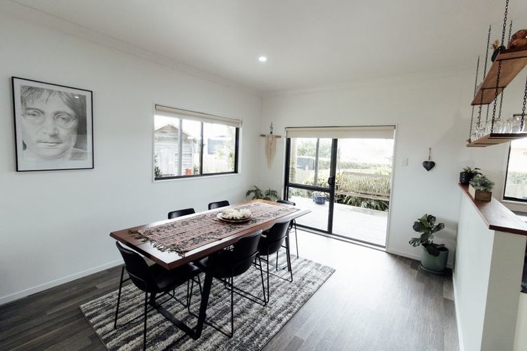 Photo of property in 24 Moir Street, Mangawhai, 0505