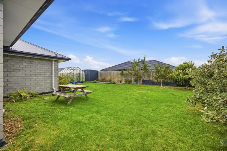 Photo of property in 25 Chris Drive, Rolleston, 7614