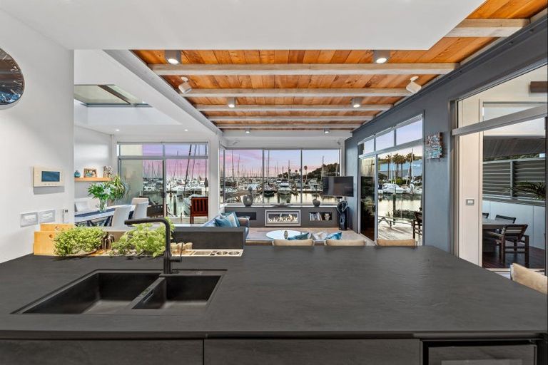 Photo of property in 26 Rue D' Amarres, Gulf Harbour, Whangaparaoa, 0930