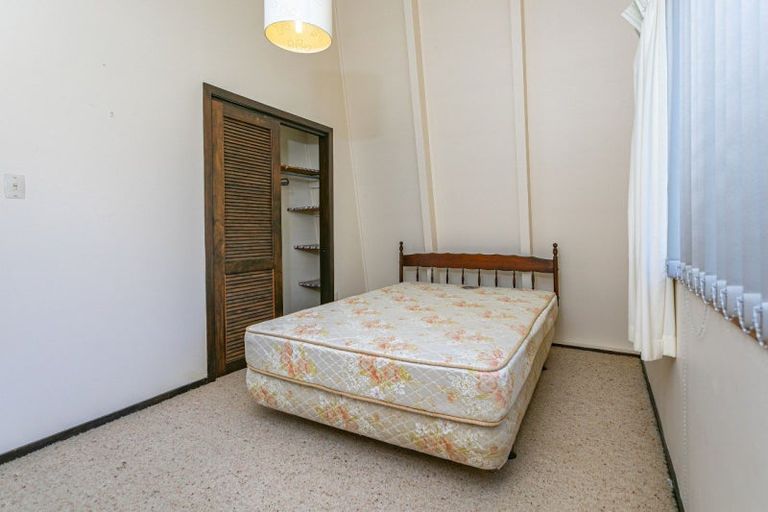 Photo of property in 104 Titiro Place, Onemana, Whangamata, 3691