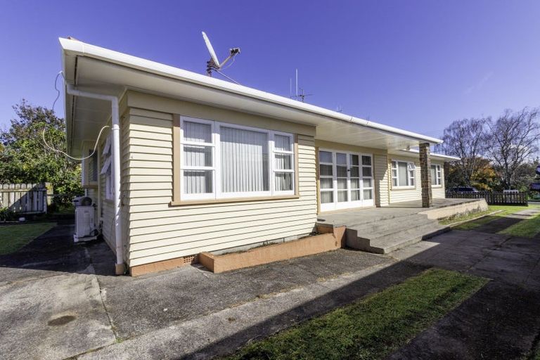 Photo of property in 27 Claremont Avenue, Paeroa, 3600