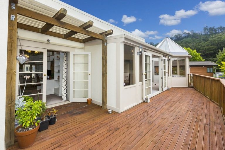 Photo of property in 81 Raukawa Street, Stokes Valley, Lower Hutt, 5019