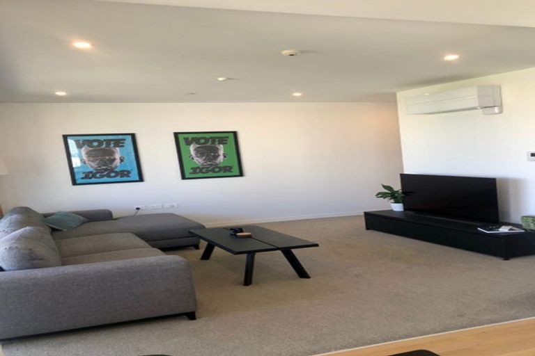 Photo of property in 105/8a Lake Pupuke Drive, Takapuna, Auckland, 0622