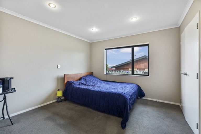 Photo of property in 1/103 Wallace Road, Mangere Bridge, Auckland, 2022