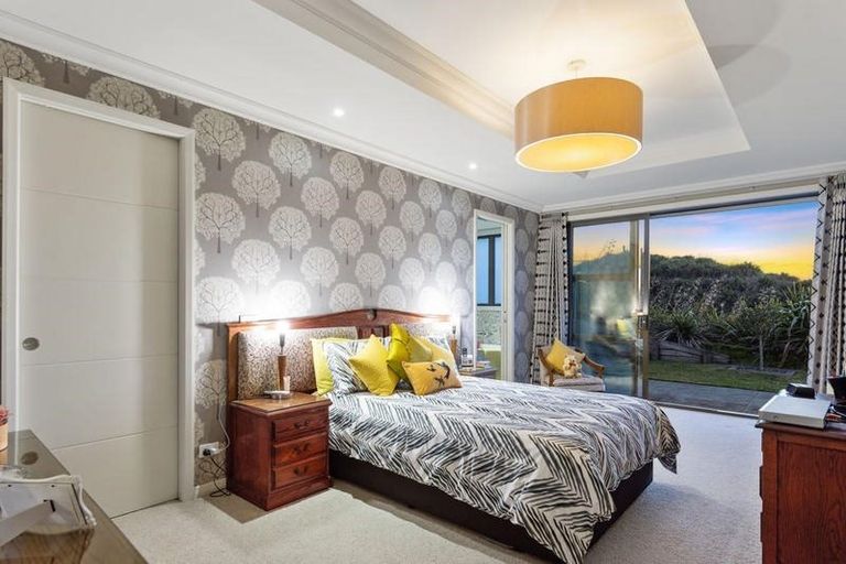 Photo of property in 24 Rexford Heights, Pyes Pa, Tauranga, 3112