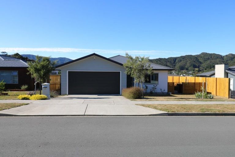 Photo of property in 16 Brian Morgan Terrace, Wainuiomata, Lower Hutt, 5014