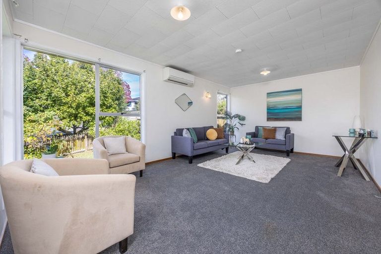 Photo of property in 20 Bellringer Road, Massey, Auckland, 0614