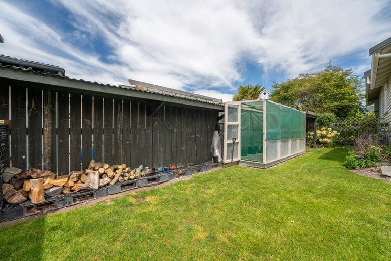 Photo of property in 77 Belt Street, Waimate, 7924