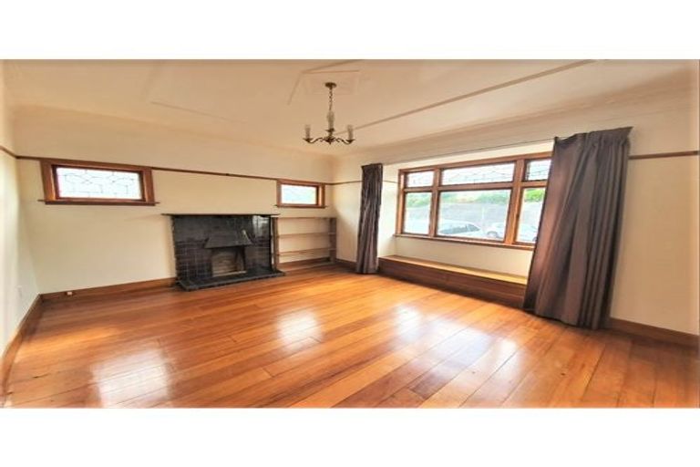 Photo of property in 9 Khandallah Road, Ngaio, Wellington, 6035
