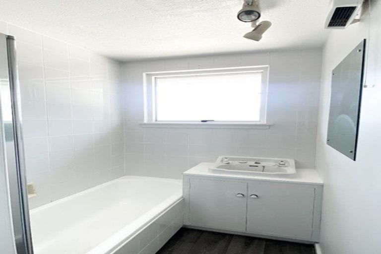 Photo of property in 48a Rocking Horse Road, Southshore, Christchurch, 8062