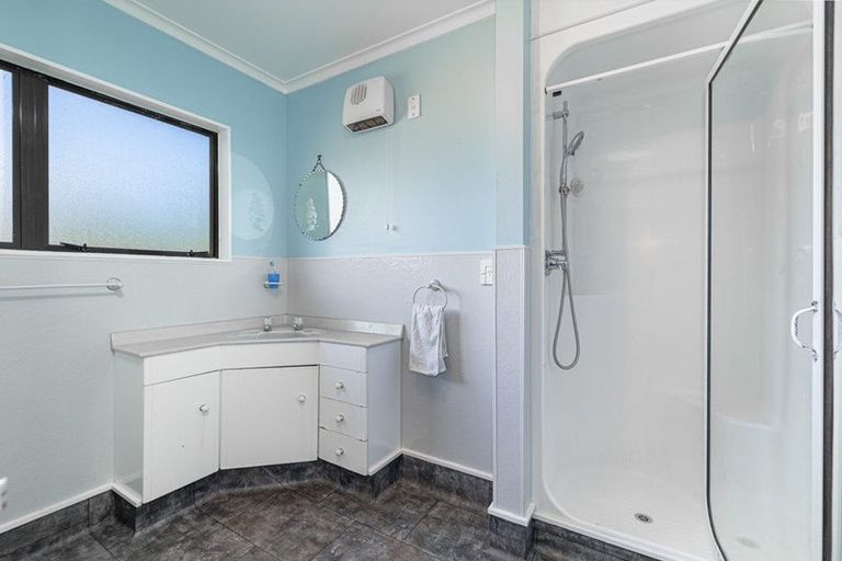 Photo of property in 222 Rayner Road, Huntly, 3700