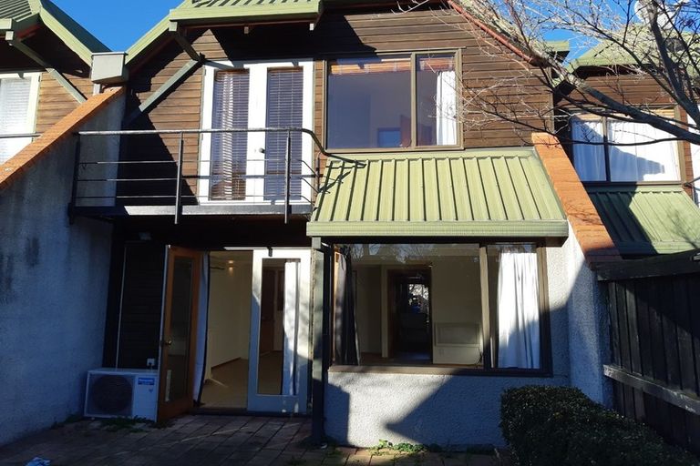 Photo of property in 4/20 Bristol Street, St Albans, Christchurch, 8014