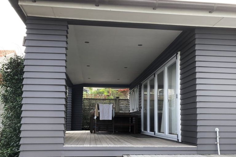 Photo of property in 43 Churchill Road, Cockle Bay, Auckland, 2014