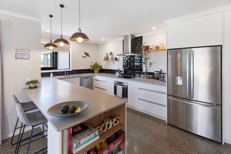 Photo of property in 728 Makino Road, Halcombe, Feilding, 4777