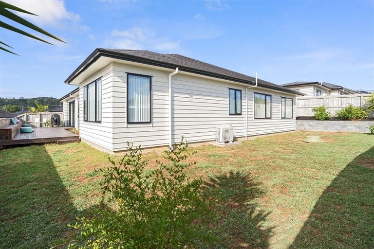 Photo of property in 139 Matua Road, Huapai, Kumeu, 0810