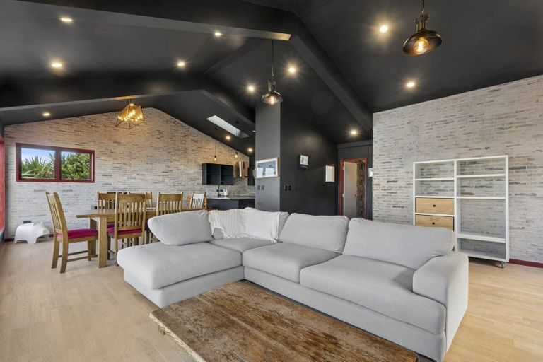 Photo of property in 105 Hornsey Road, Melrose, Wellington, 6023